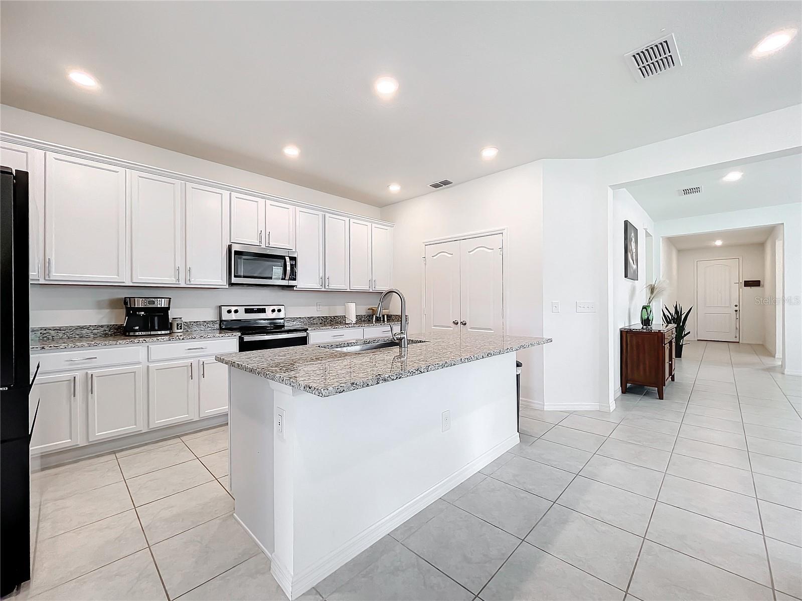 776 RIOJA DR, MINNEOLA, FL, 34715