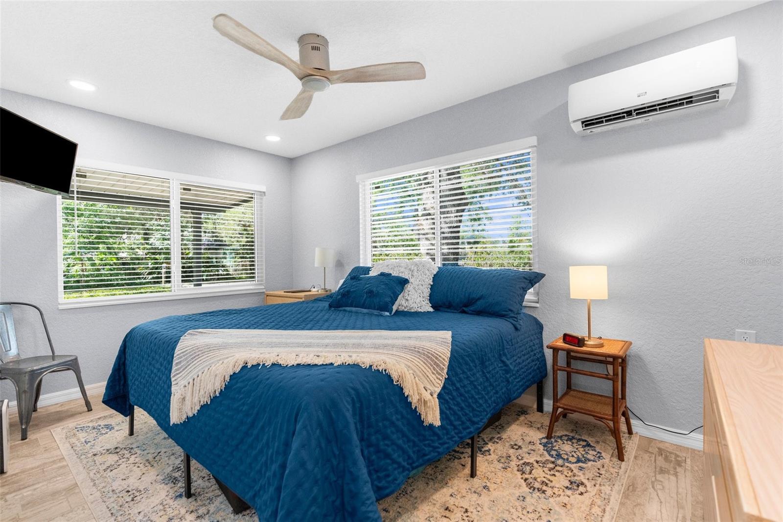 5421 GAY ST, WEEKI WACHEE, FL, 34607