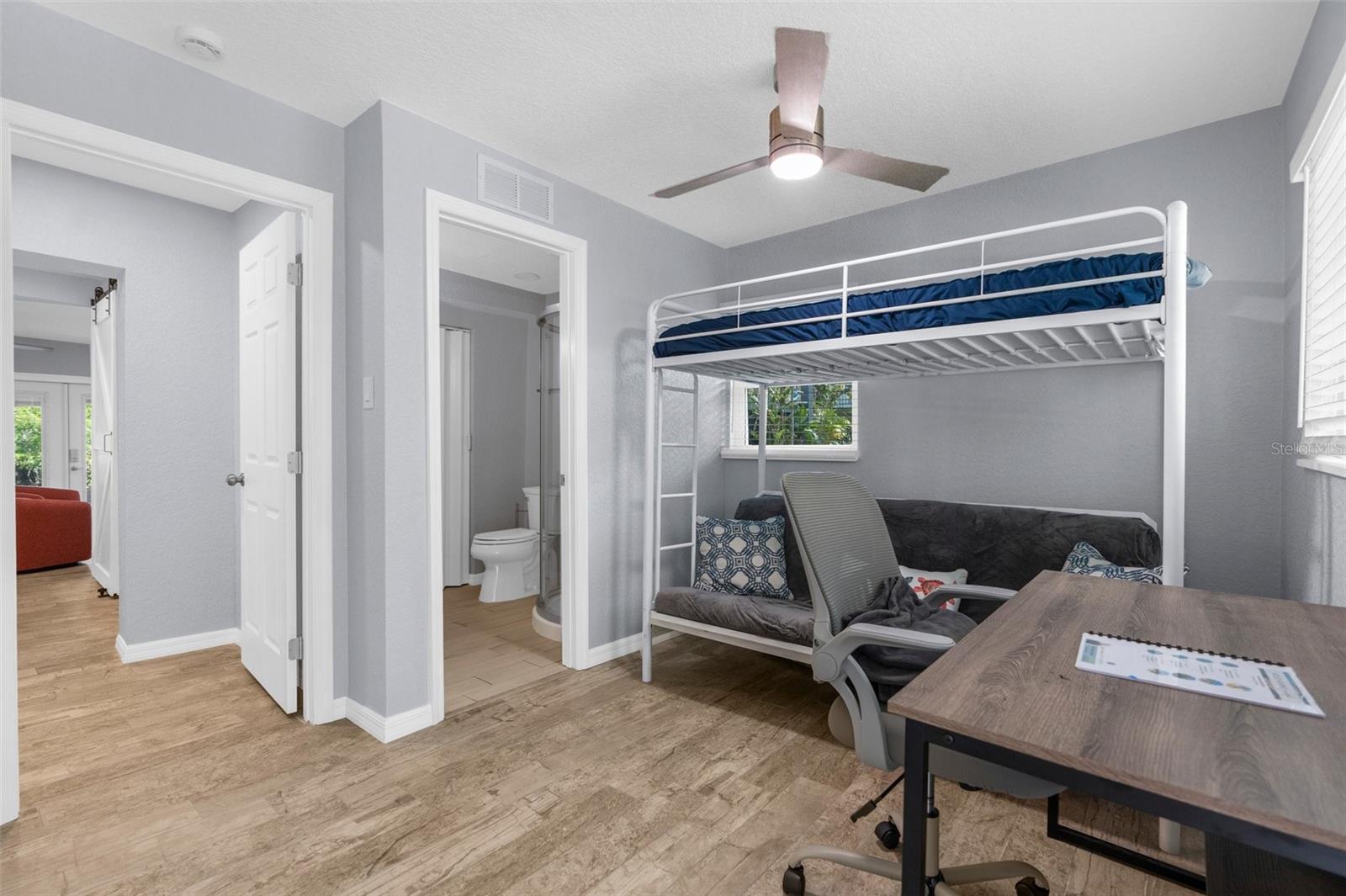 5421 GAY ST, WEEKI WACHEE, FL, 34607