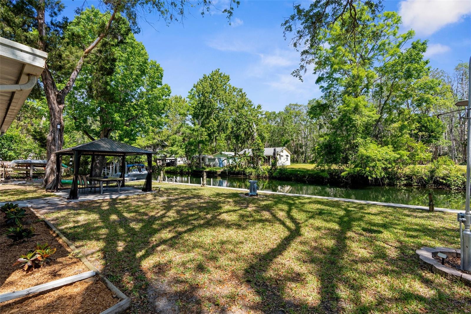 5421 GAY ST, WEEKI WACHEE, FL, 34607