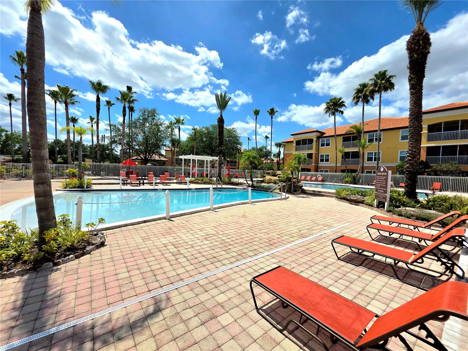 5451 VINELAND RD #111, ORLANDO, FL, 32811