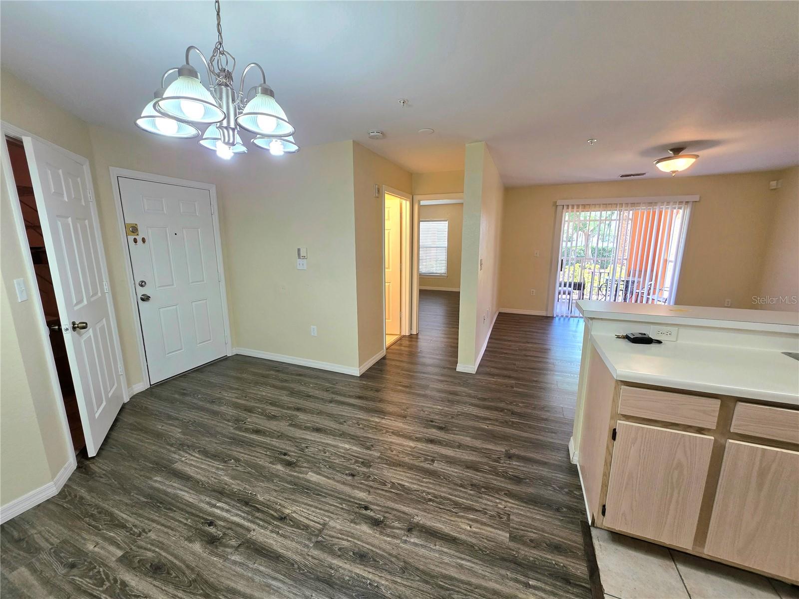 5451 VINELAND RD #111, ORLANDO, FL, 32811