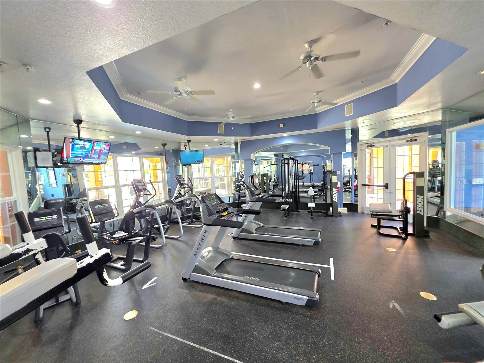 5451 VINELAND RD #111, ORLANDO, FL, 32811