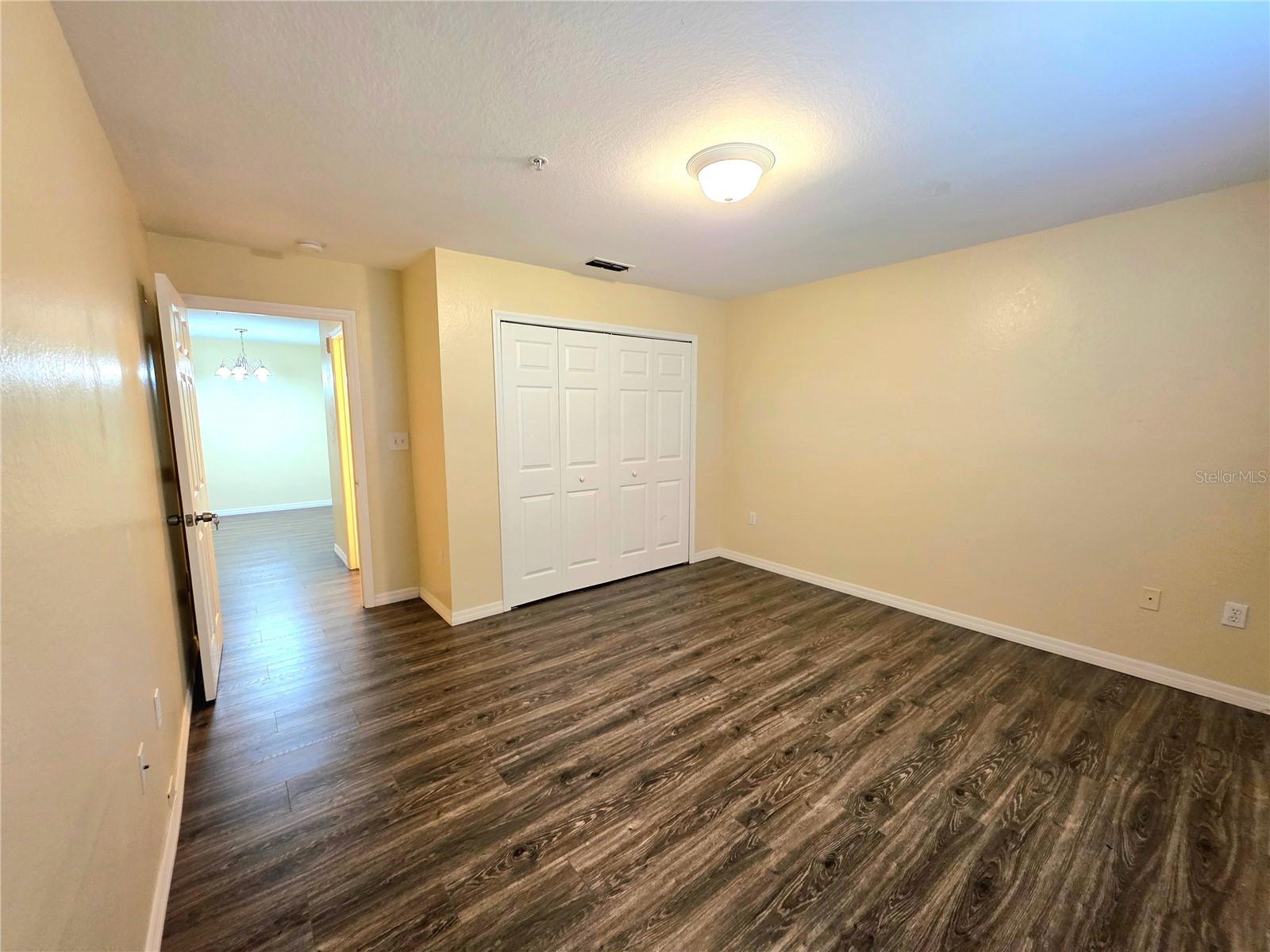 5451 VINELAND RD #111, ORLANDO, FL, 32811