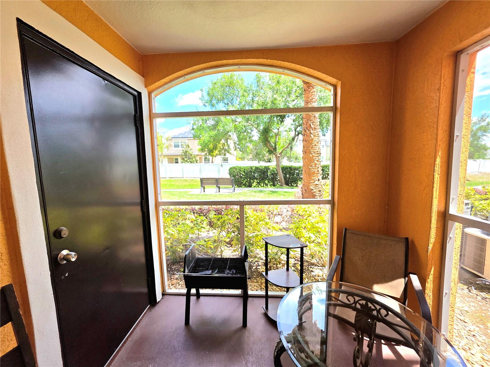 5451 VINELAND RD #111, ORLANDO, FL, 32811