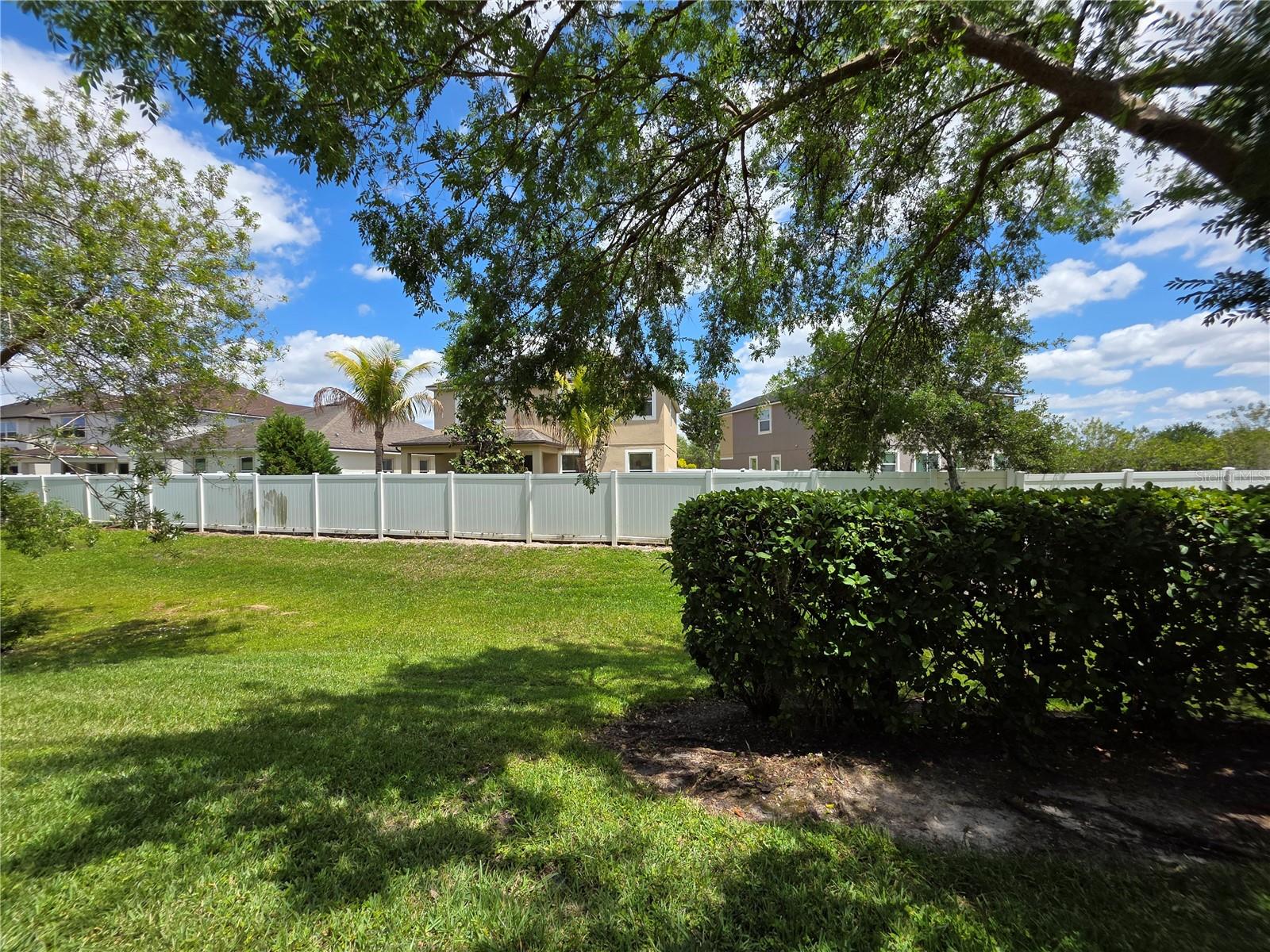 5451 VINELAND RD #111, ORLANDO, FL, 32811