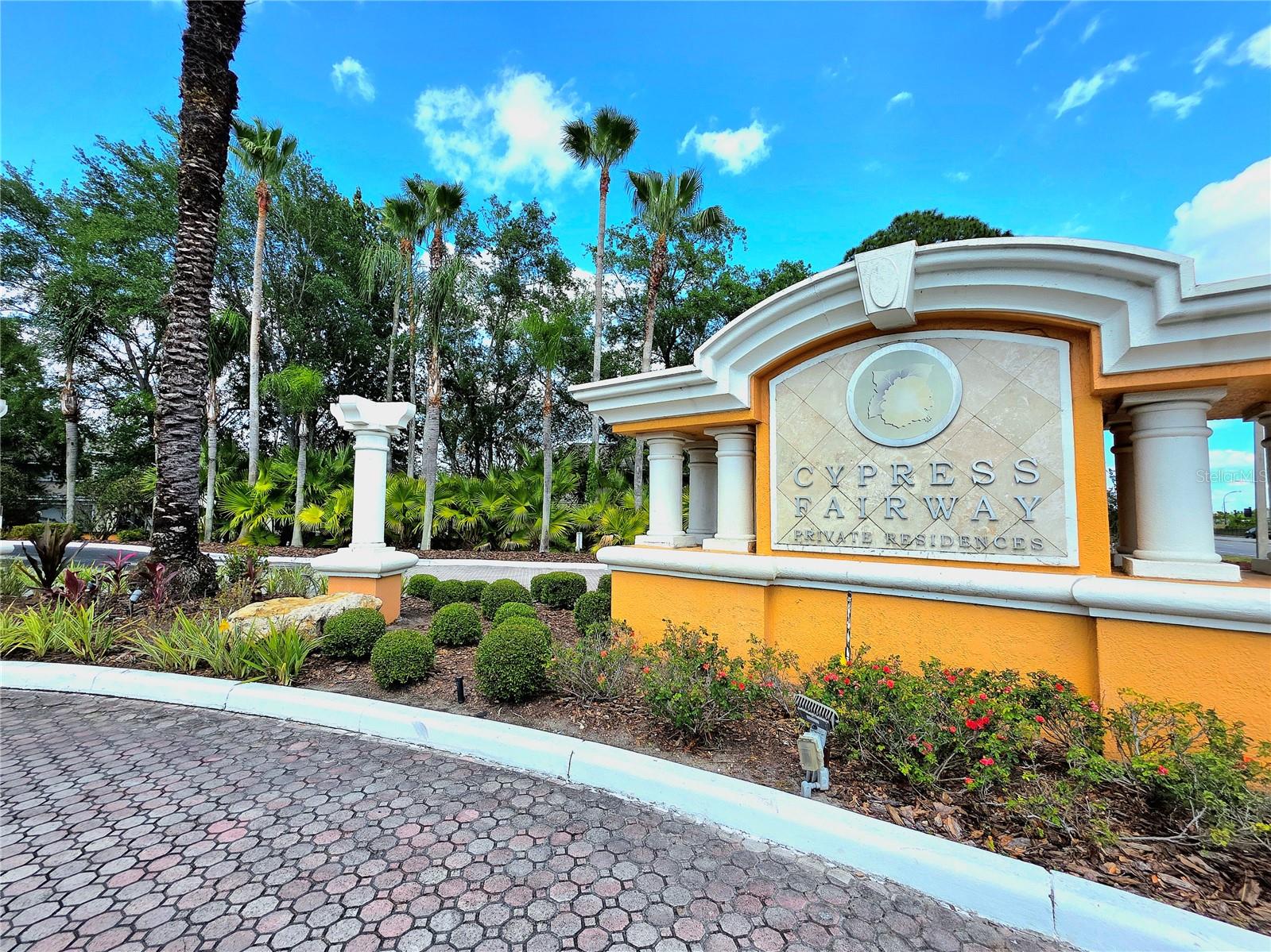 5451 VINELAND RD #111, ORLANDO, FL, 32811