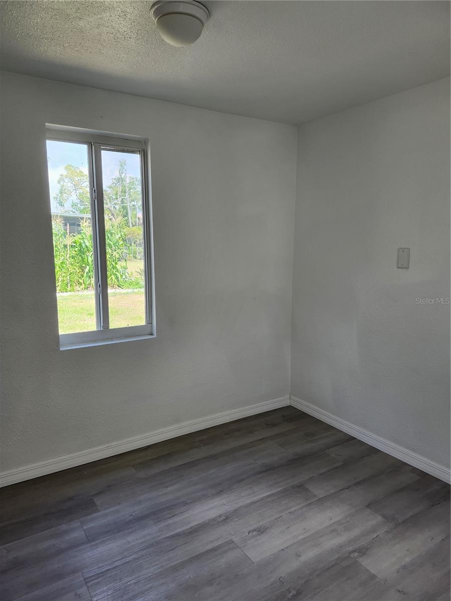 442 CRYSTAL AVE NW, PORT CHARLOTTE, FL, 33952