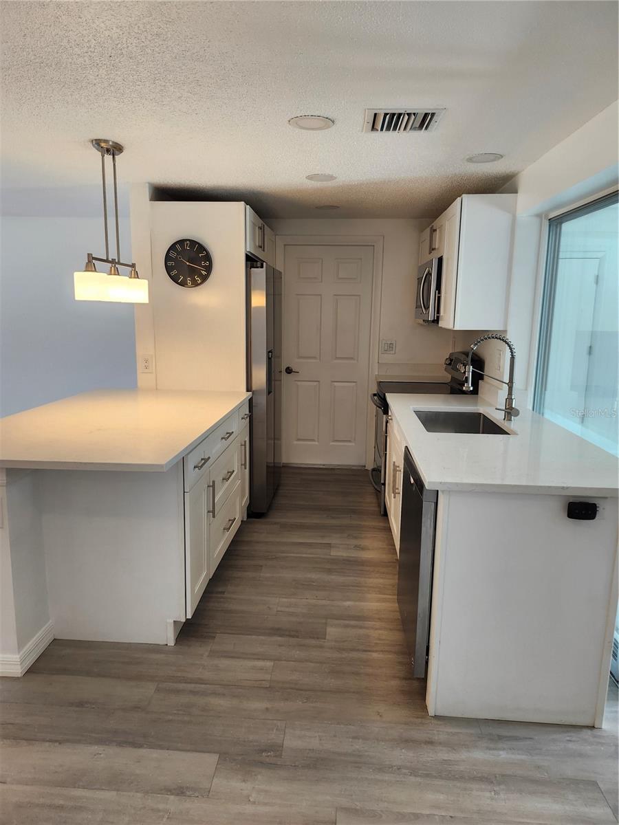 442 CRYSTAL AVE NW, PORT CHARLOTTE, FL, 33952