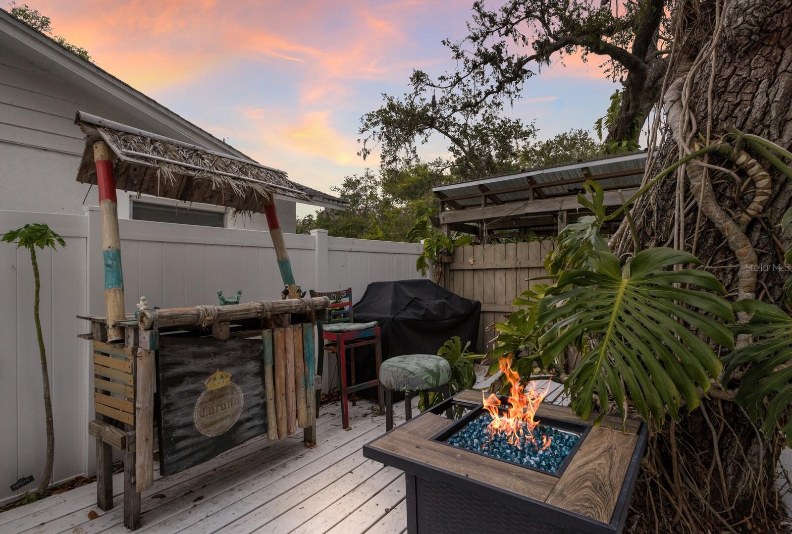 2207 HICKORY AVE, SARASOTA, FL, 34234