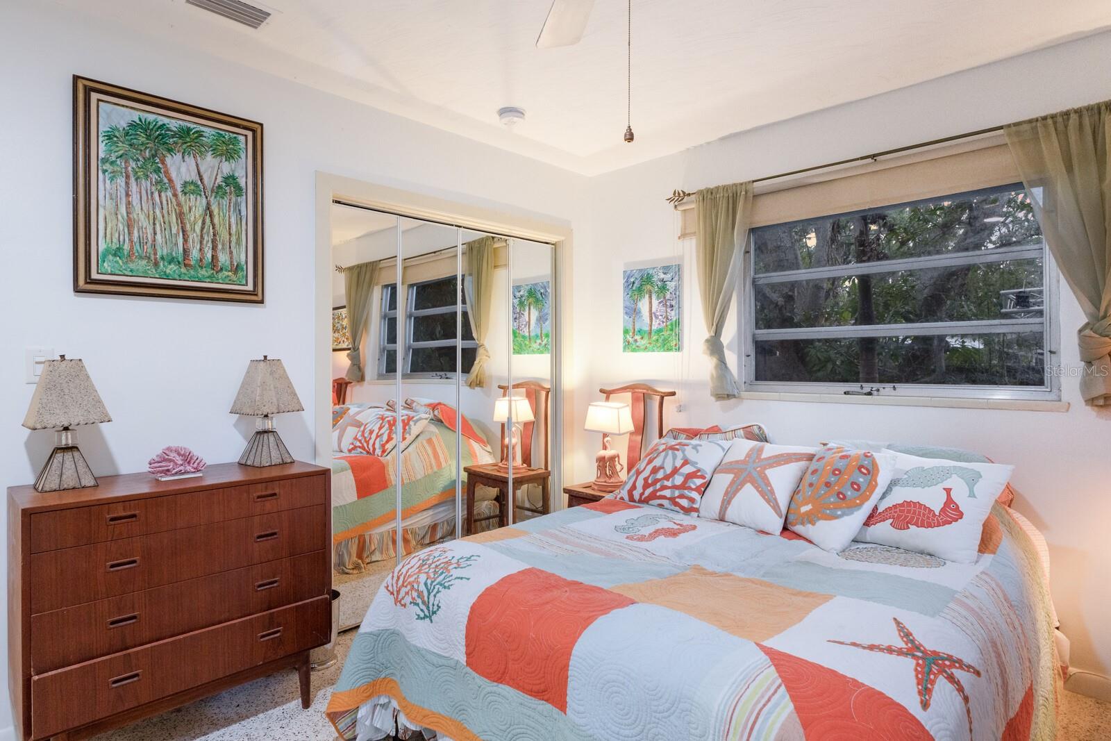 2207 HICKORY AVE, SARASOTA, FL, 34234