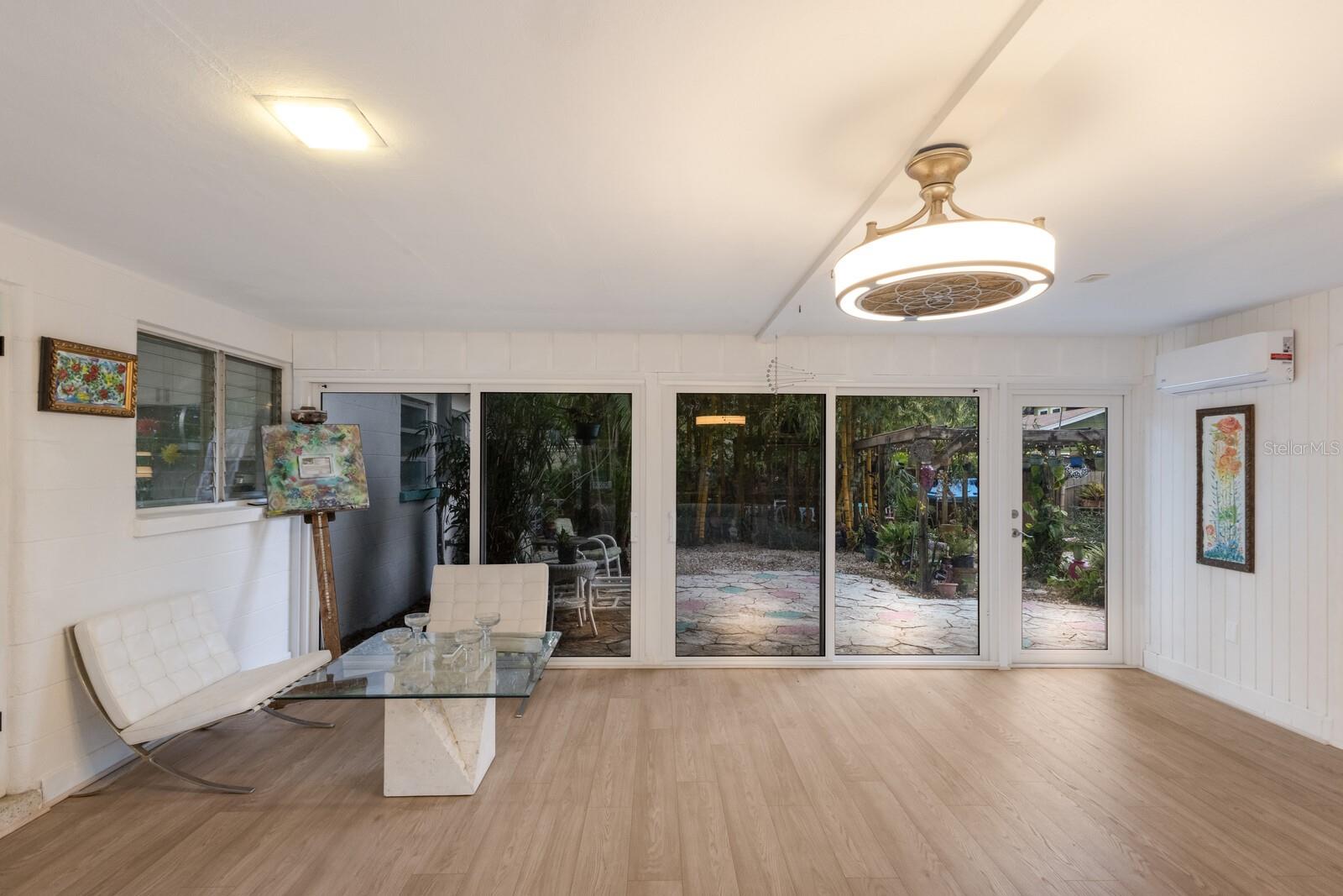 2207 HICKORY AVE, SARASOTA, FL, 34234