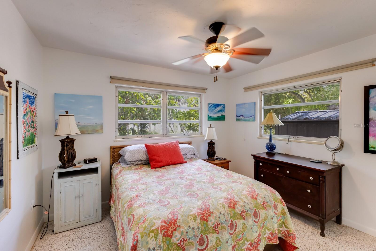 2207 HICKORY AVE, SARASOTA, FL, 34234