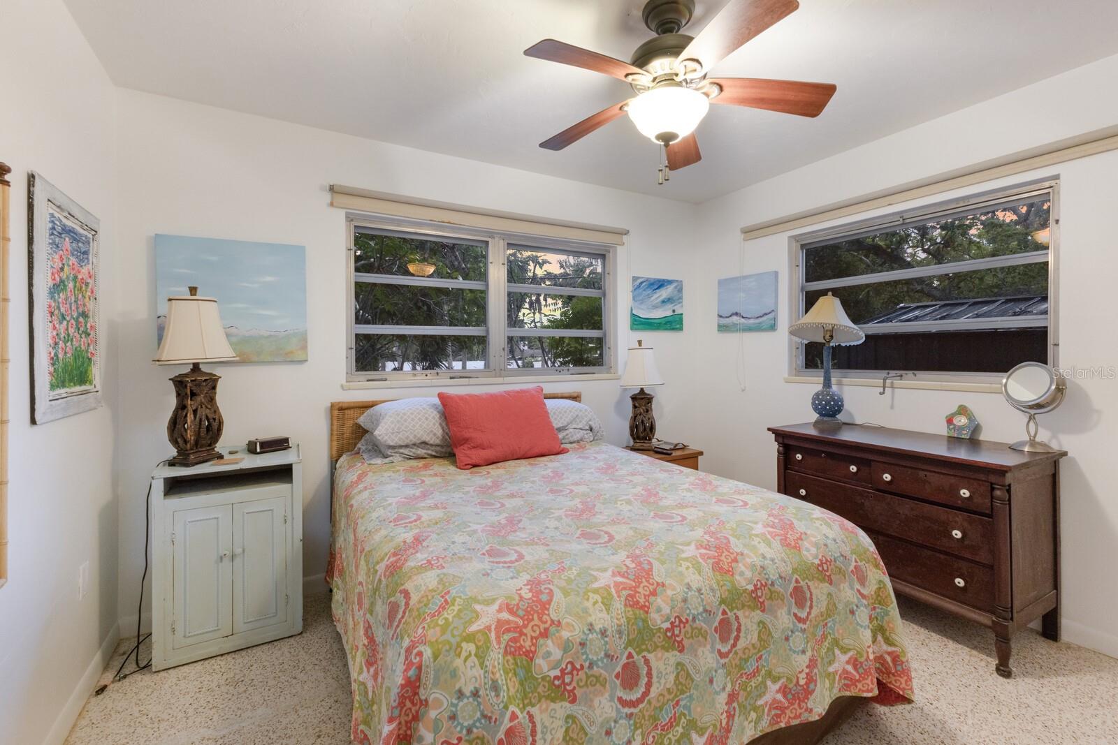 2207 HICKORY AVE, SARASOTA, FL, 34234