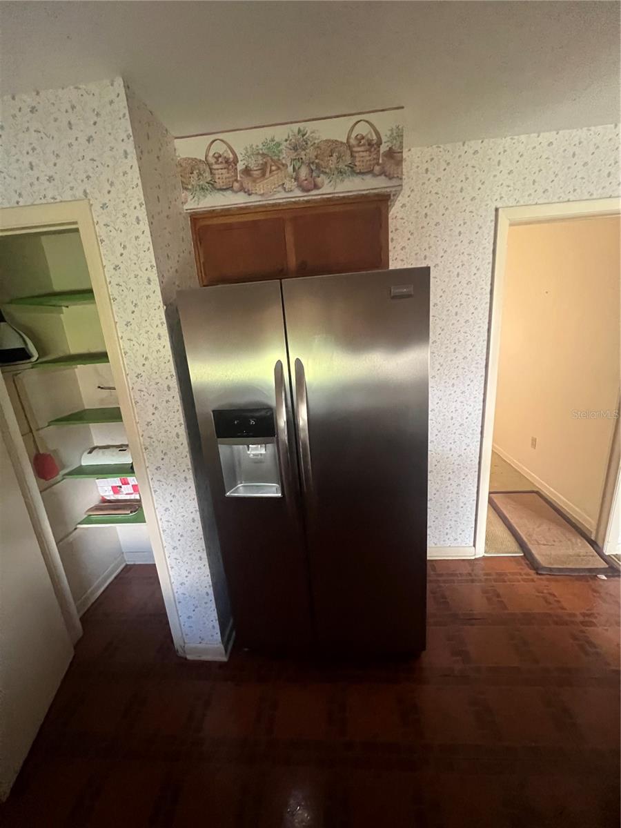 2507 HOLLIS DR, TAMPA, FL, 33618