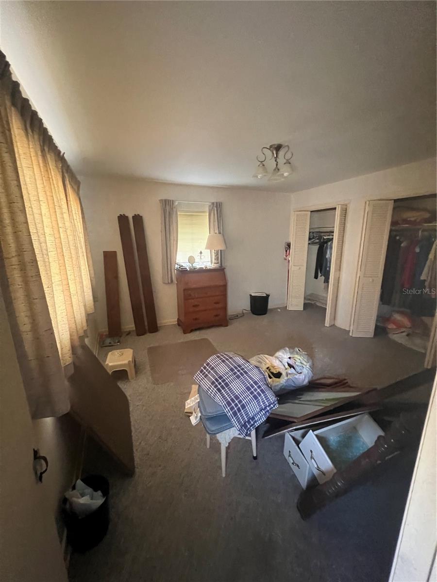 2507 HOLLIS DR, TAMPA, FL, 33618