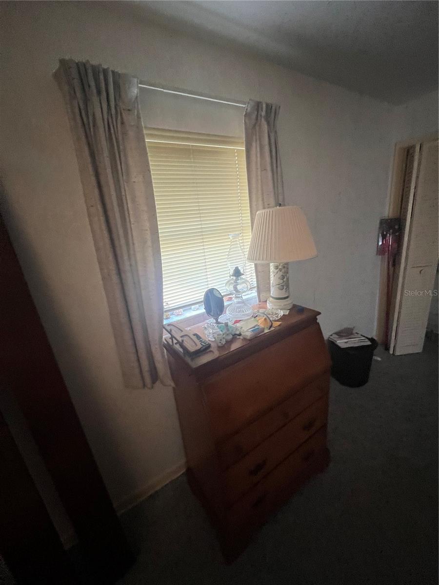 2507 HOLLIS DR, TAMPA, FL, 33618