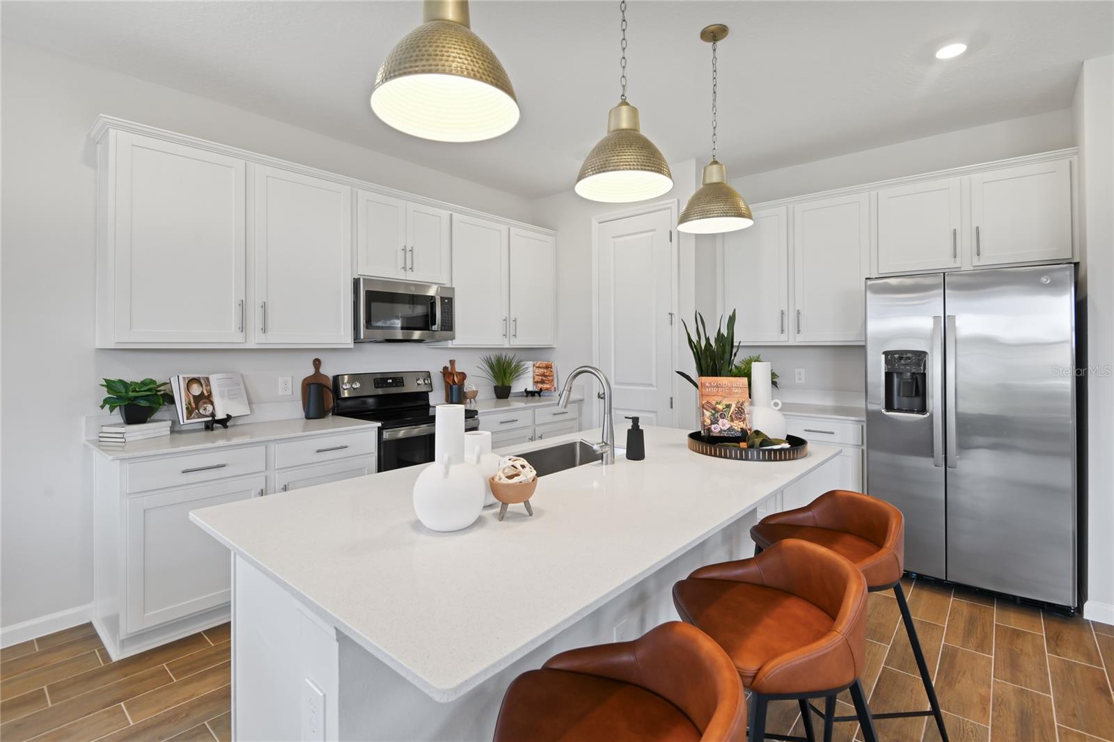 6062 JENSEN VIEW AVE, APOLLO BEACH, FL, 33572