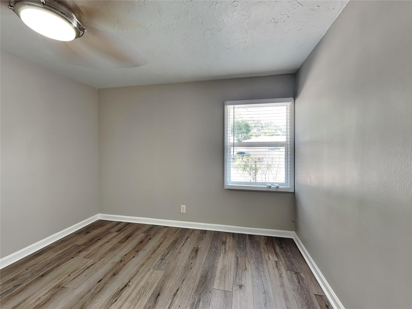 1228 DORIS DR, SARASOTA, FL, 34243