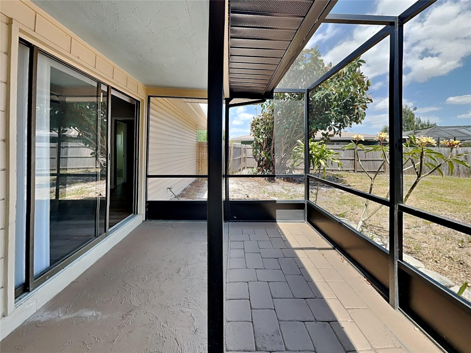 1228 DORIS DR, SARASOTA, FL, 34243