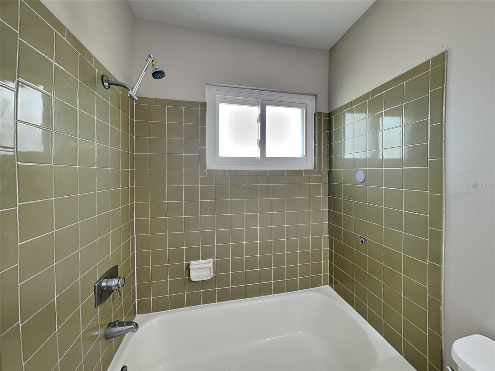 1228 DORIS DR, SARASOTA, FL, 34243