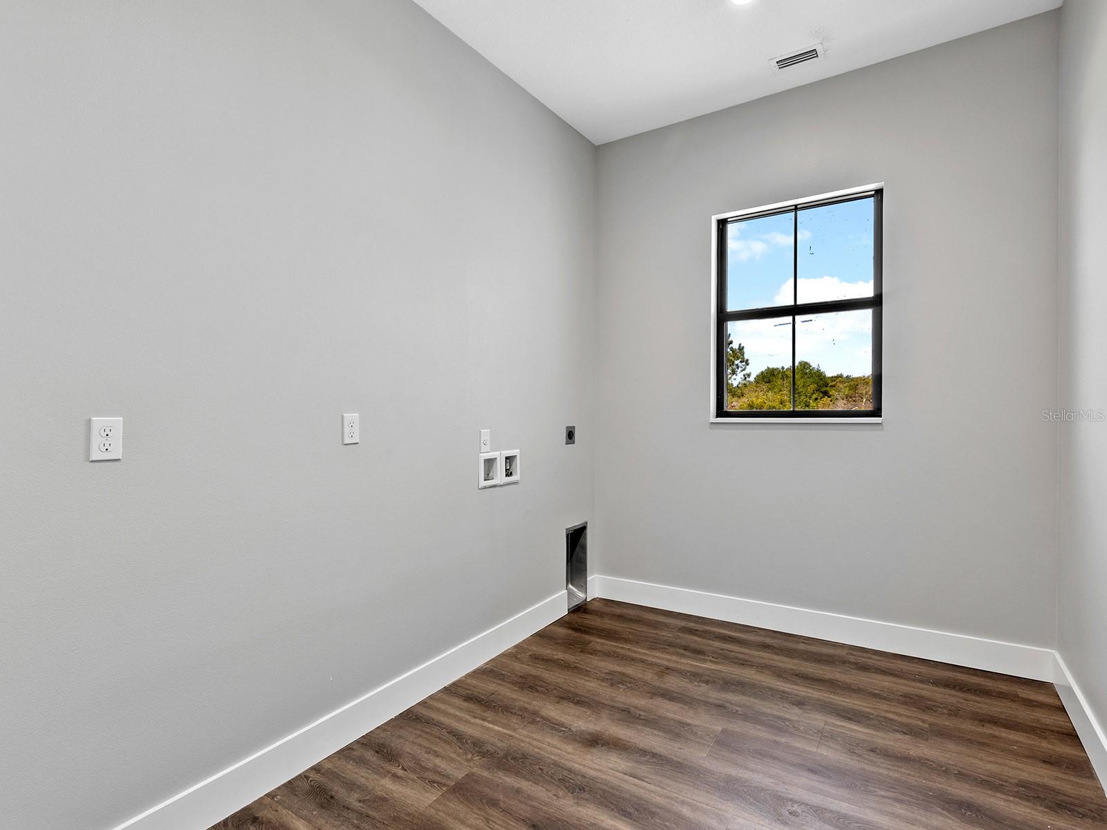 27510 67TH AVE E, MYAKKA CITY, FL, 34251