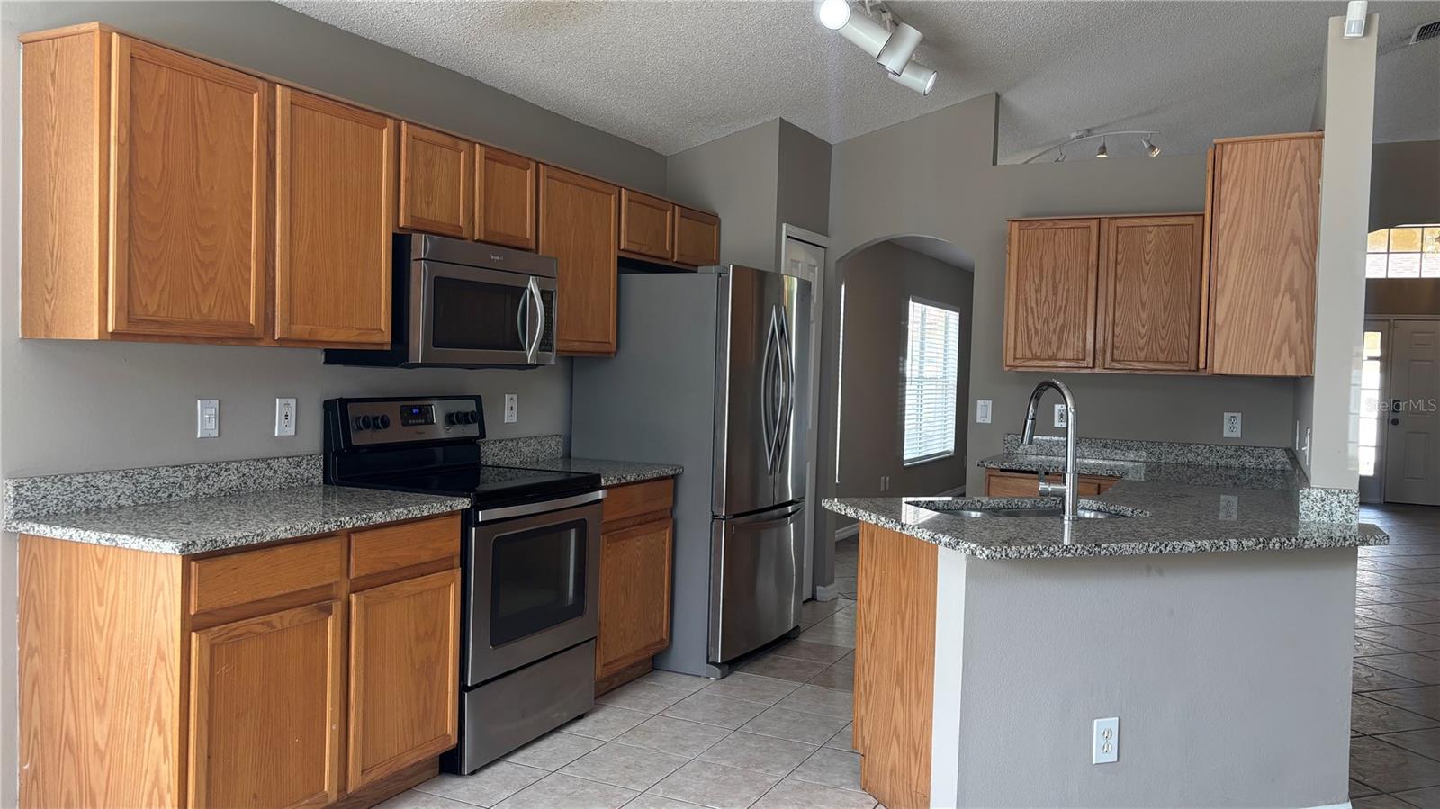 3929 SHAWN CIR, ORLANDO, FL, 32826