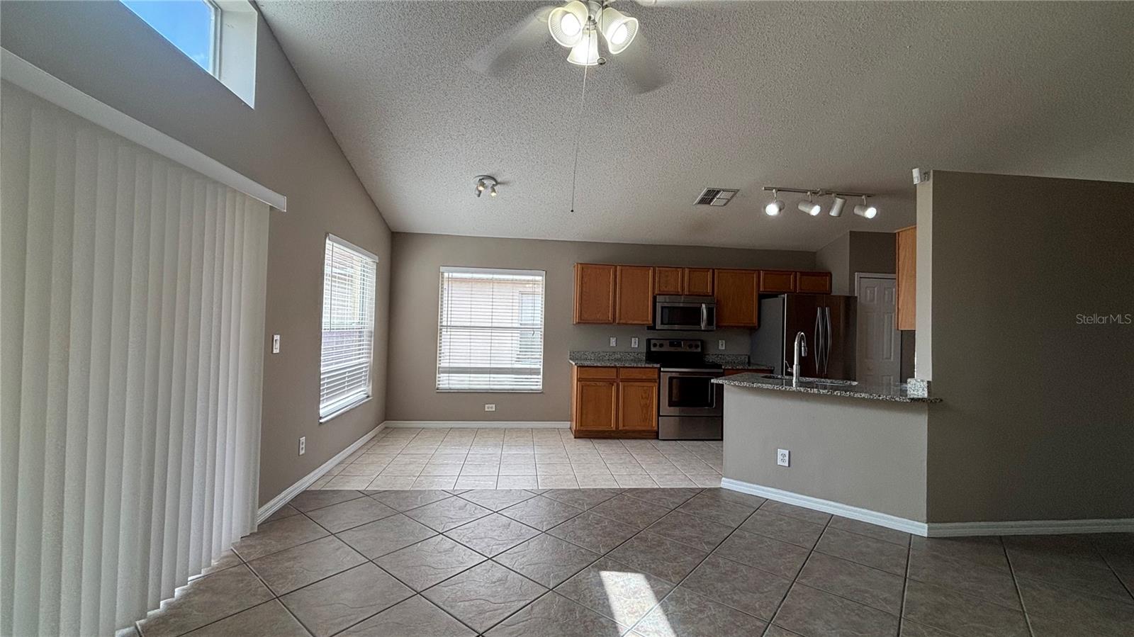 3929 SHAWN CIR, ORLANDO, FL, 32826