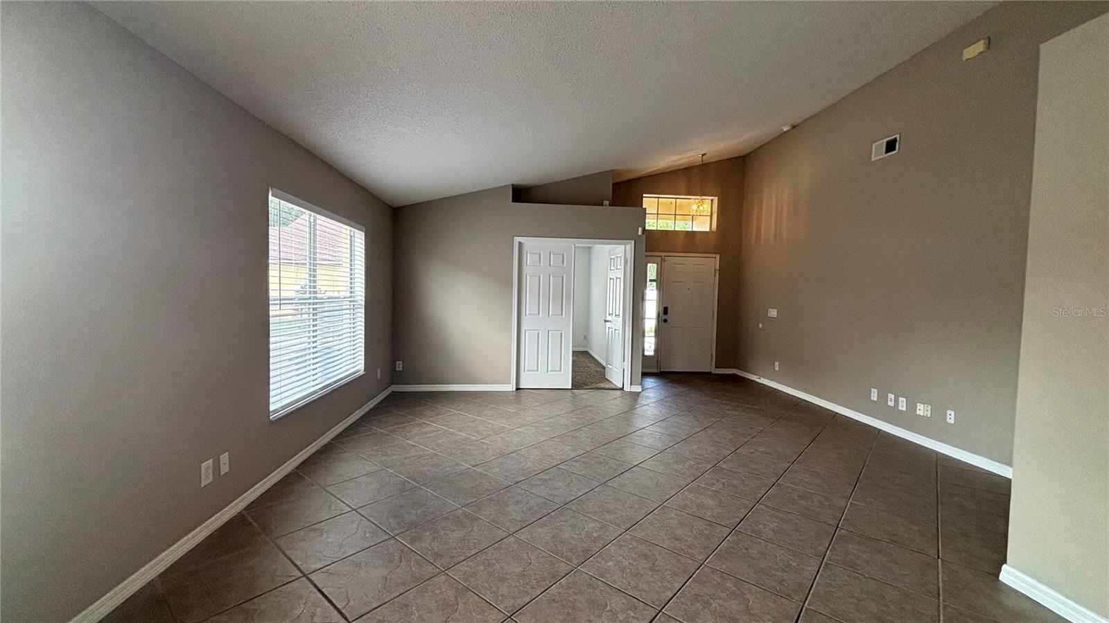 3929 SHAWN CIR, ORLANDO, FL, 32826