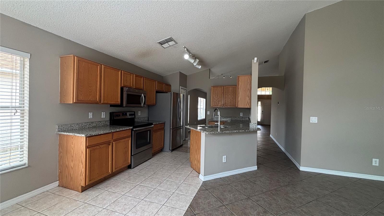 3929 SHAWN CIR, ORLANDO, FL, 32826