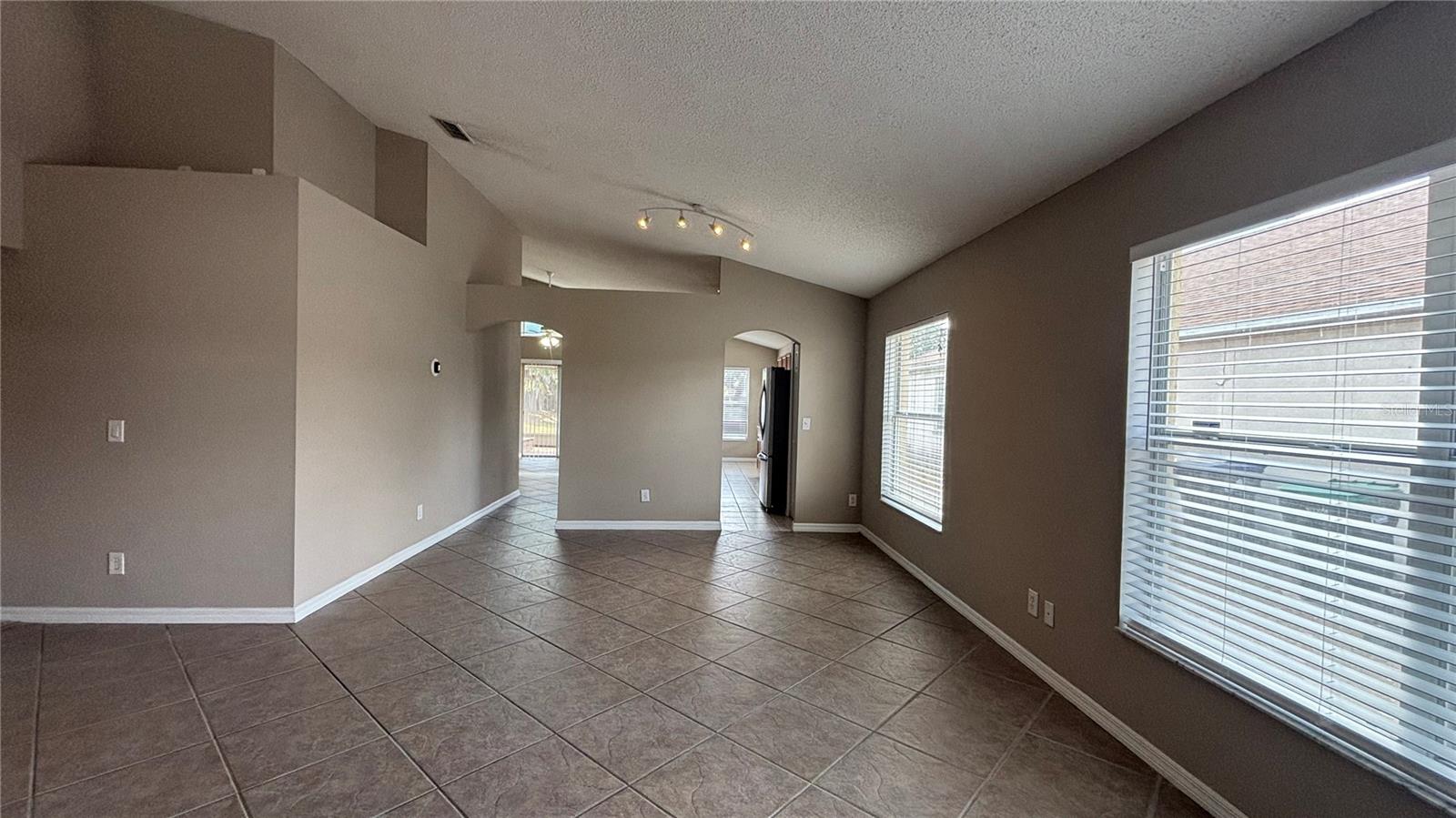 3929 SHAWN CIR, ORLANDO, FL, 32826