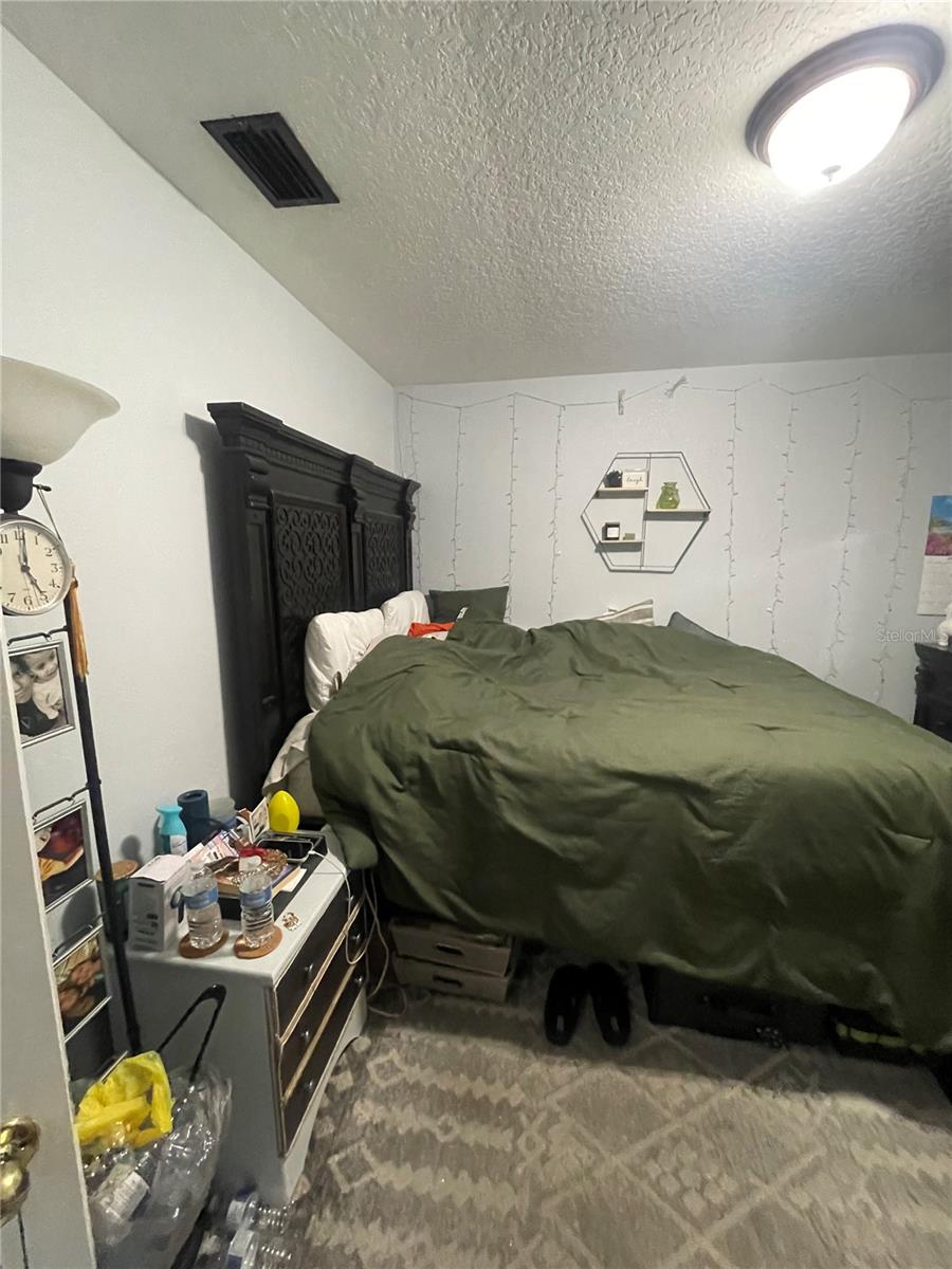 3307 W SAINT JOHN ST, TAMPA, FL, 33607