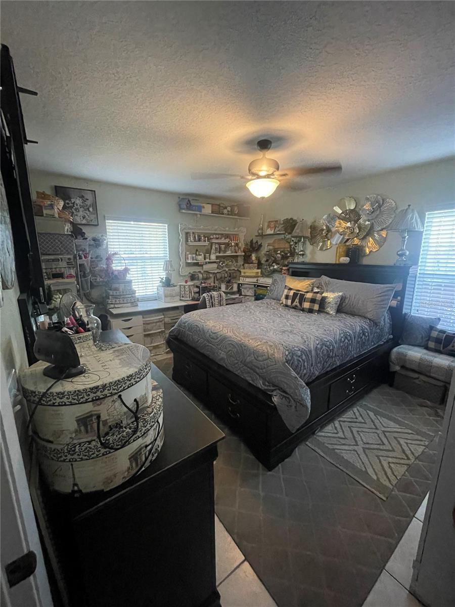 3307 W SAINT JOHN ST, TAMPA, FL, 33607