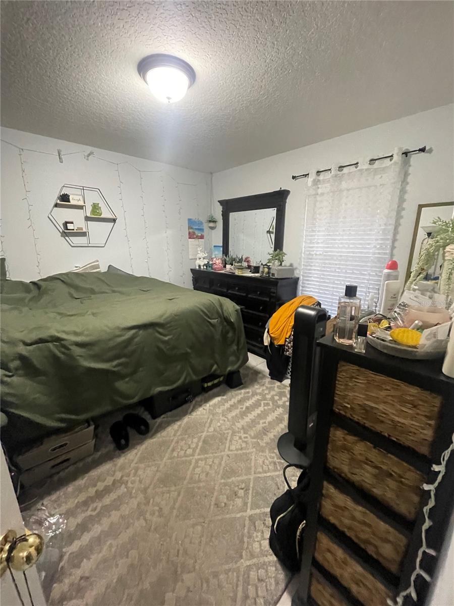 3307 W SAINT JOHN ST, TAMPA, FL, 33607