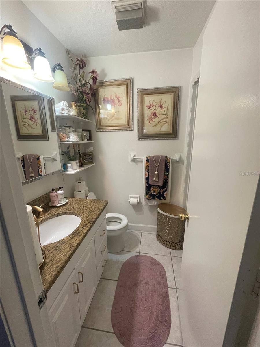 3307 W SAINT JOHN ST, TAMPA, FL, 33607