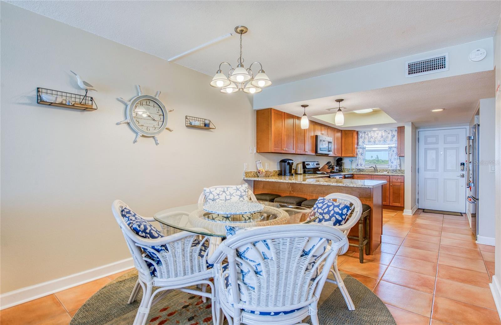 18650 GULF BLVD #313, INDIAN SHORES, FL, 33785