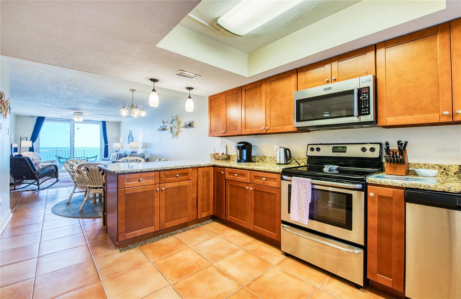 18650 GULF BLVD #313, INDIAN SHORES, FL, 33785