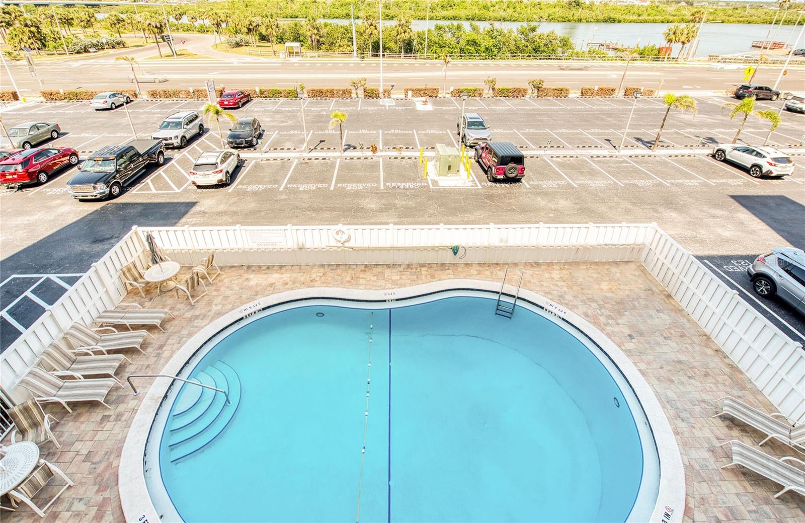 18650 GULF BLVD #313, INDIAN SHORES, FL, 33785