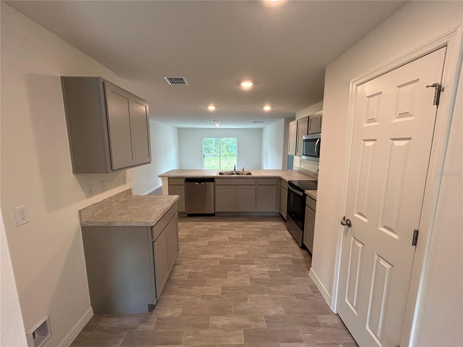 70 KARAS TRL, PALM COAST, FL, 32164