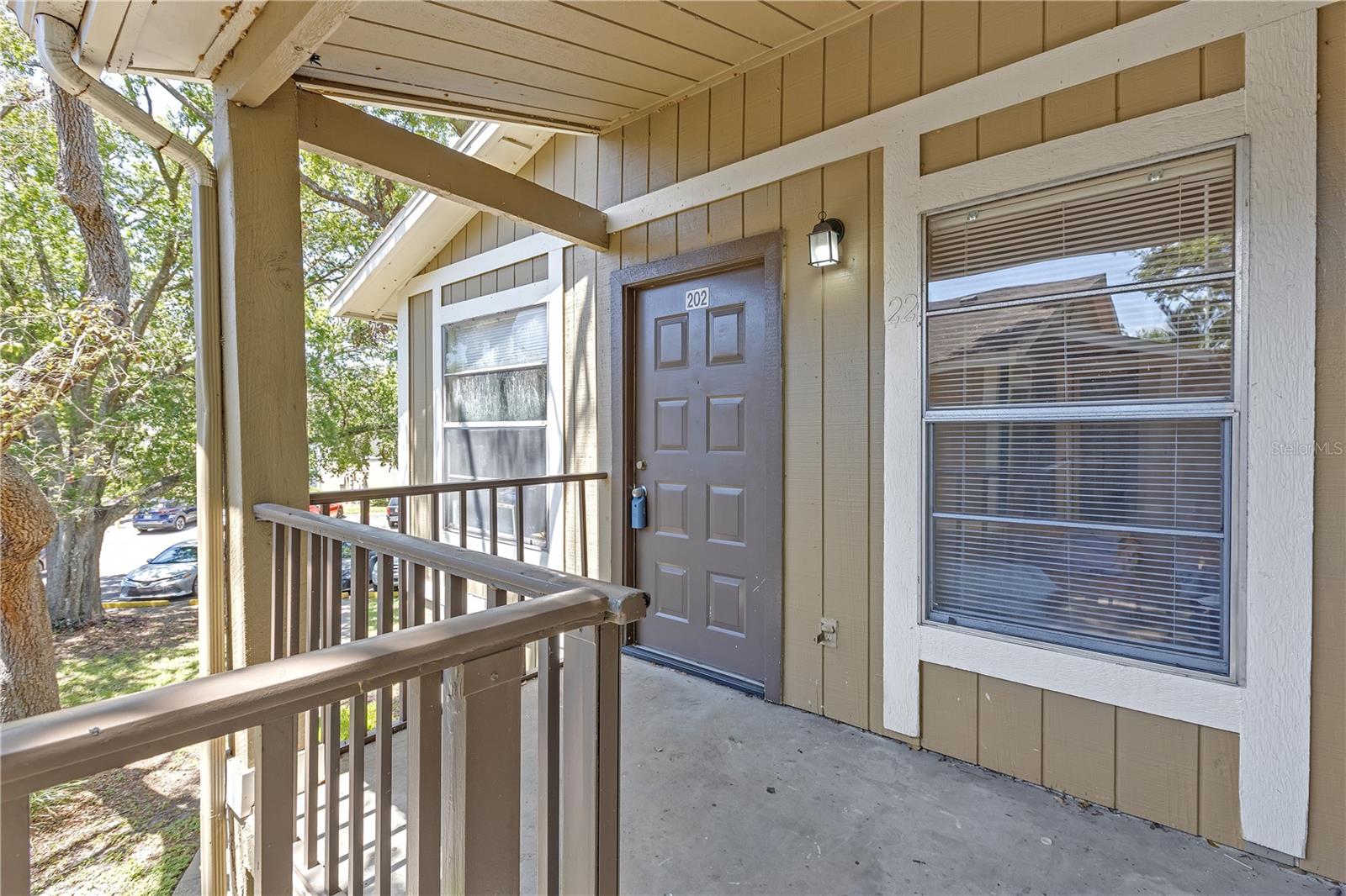 14317 HANGING MOSS CIR #202, TAMPA, FL, 33613