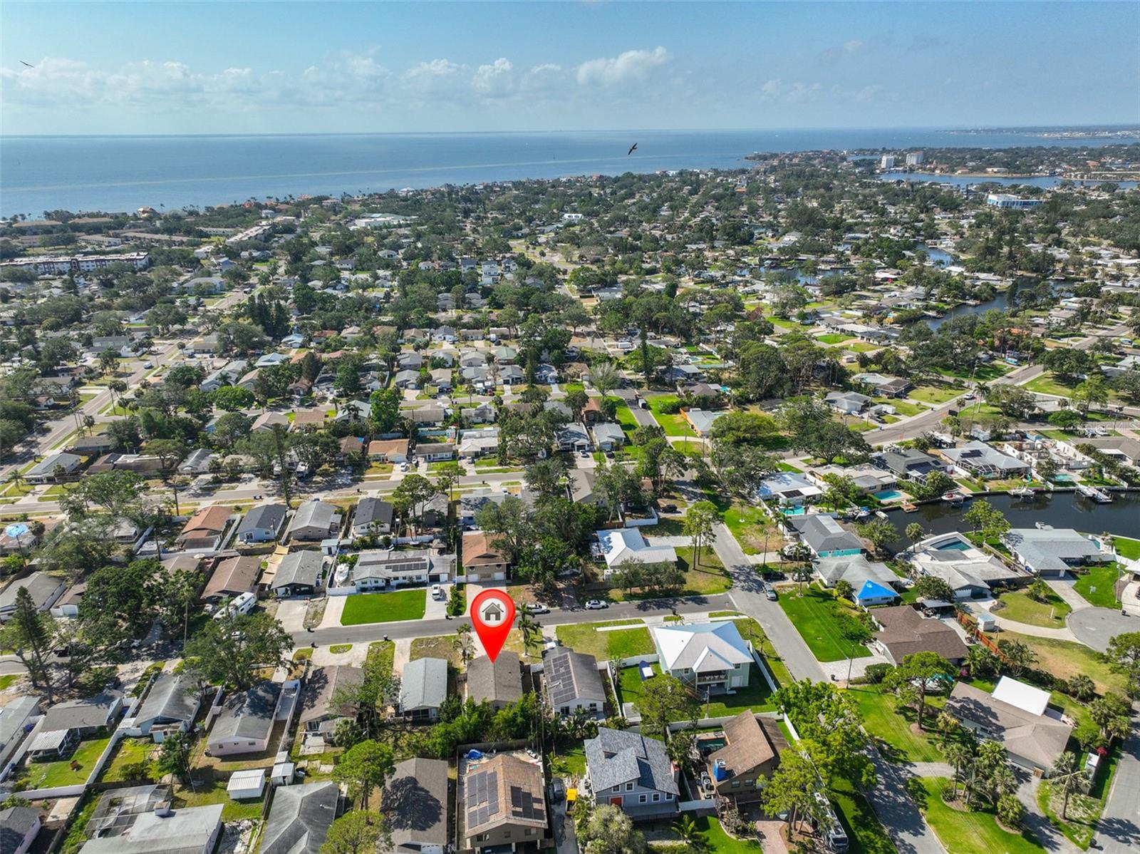 1727 NEW HAMPSHIRE AVE NE, ST PETERSBURG, FL, 33703