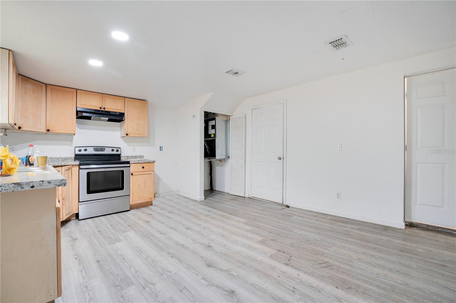 1511 W 12TH ST, SANFORD, FL, 32771