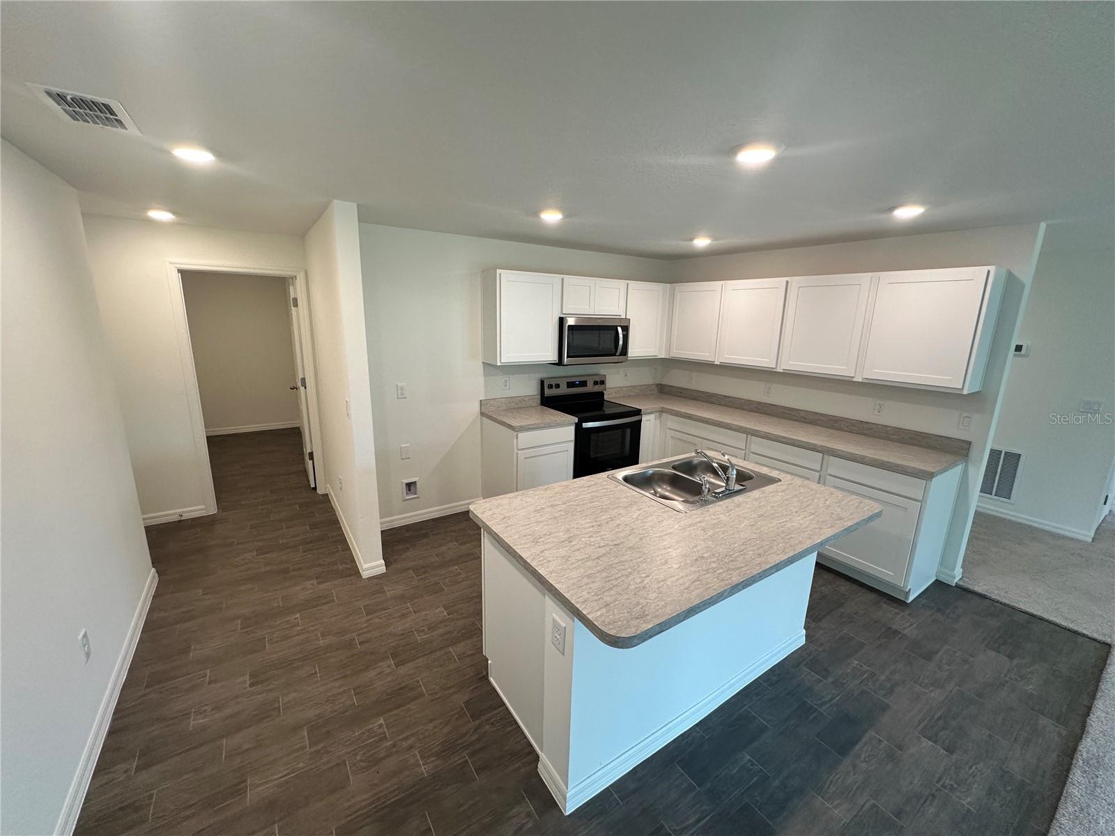 17 LUTHER DR, PALM COAST, FL, 32137