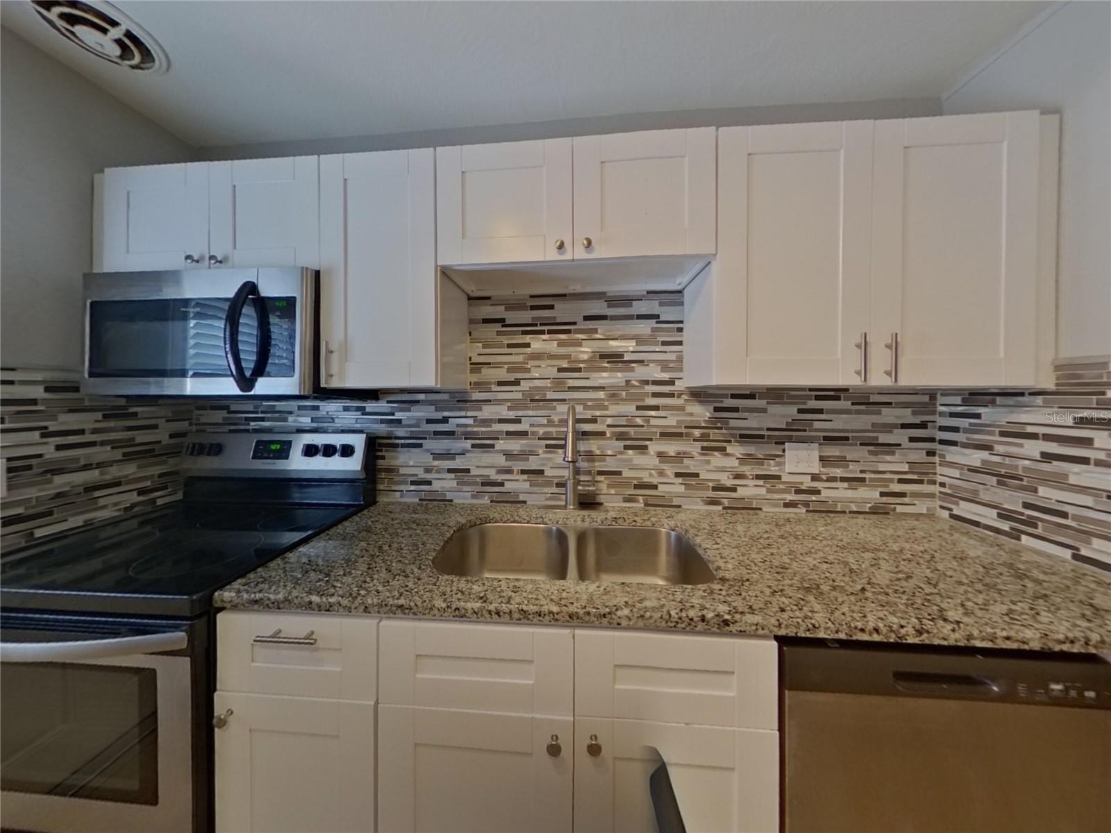 5046 10TH ST N, ST PETERSBURG, FL, 33703