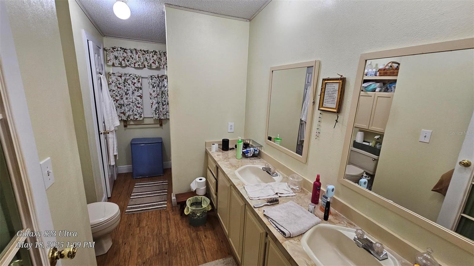 7525 E DEWEY ROBBINS RD, HOWEY IN THE HILLS, FL, 34737