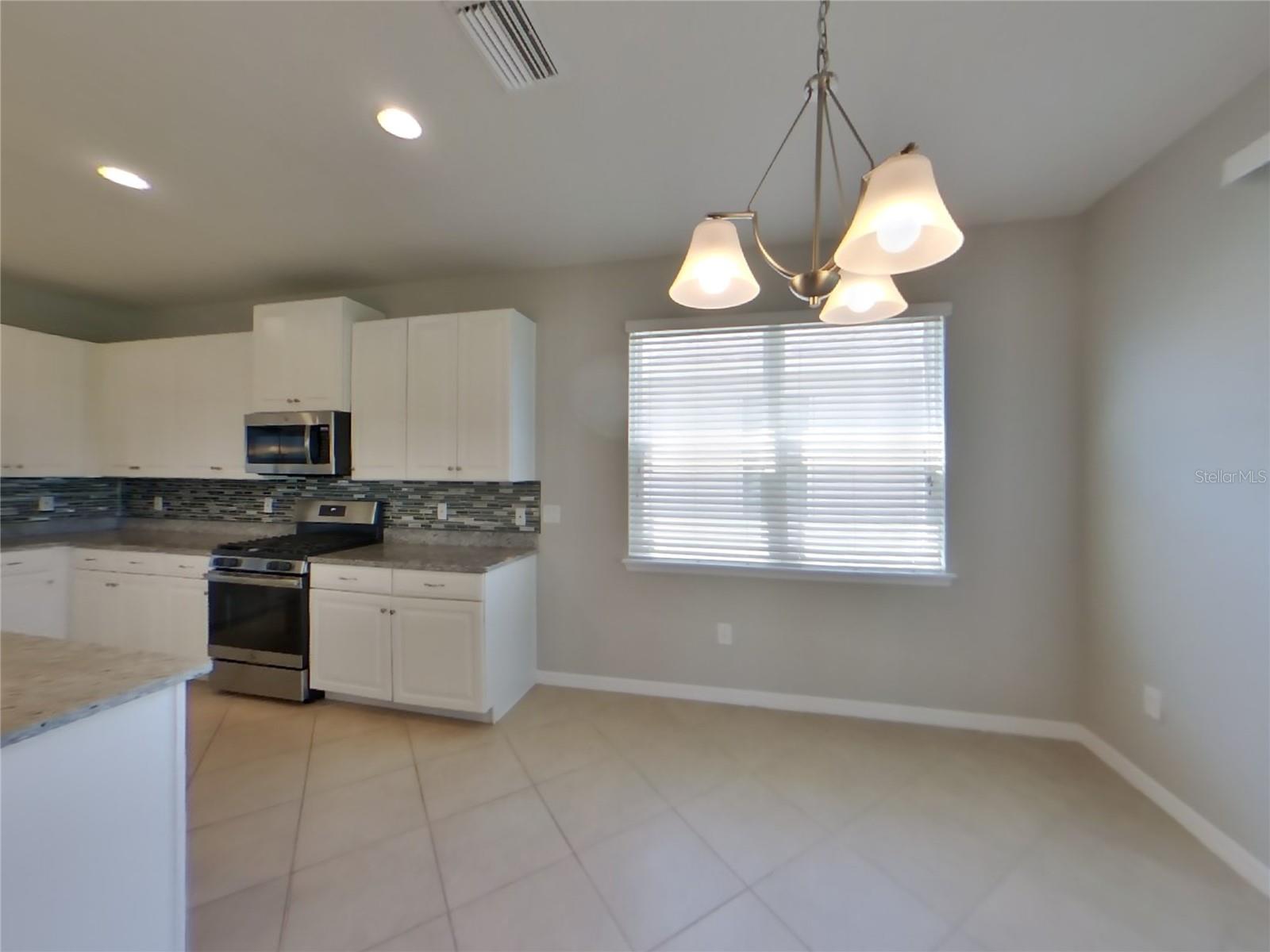 11124 ABACO ISLAND AVE, RIVERVIEW, FL, 33579