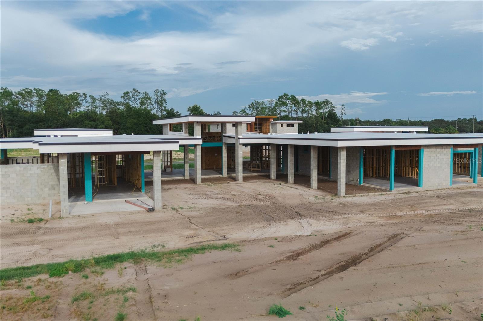 TB8382356 Property Photo