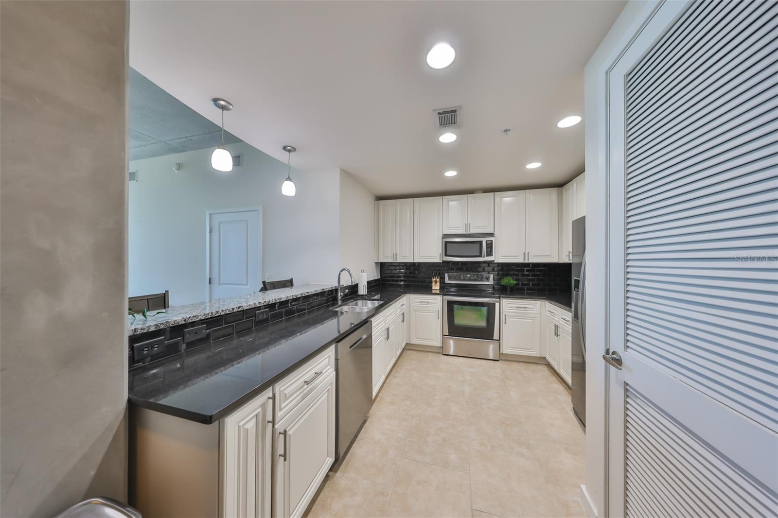 777 N ASHLEY DR #1011, TAMPA, FL, 33602