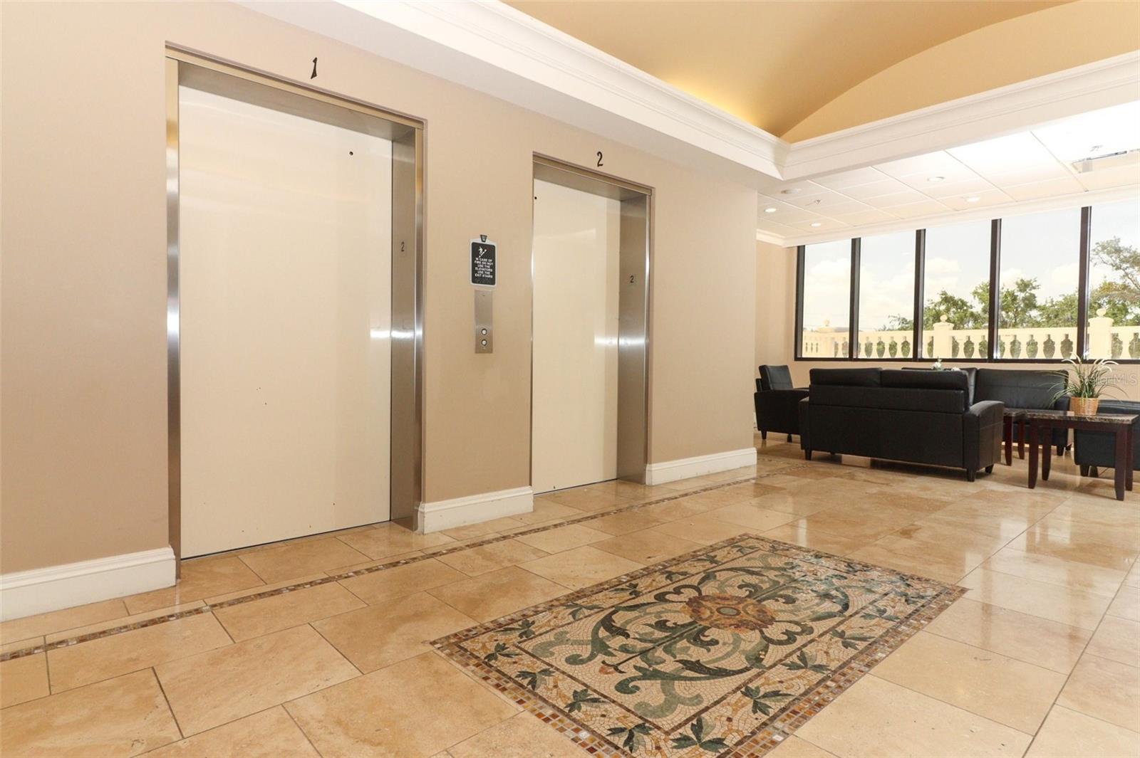 6735 CONROY RD #221 & 222, ORLANDO, FL, 32835