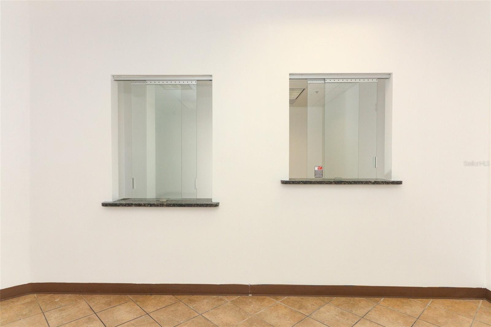 6735 CONROY RD #221 & 222, ORLANDO, FL, 32835